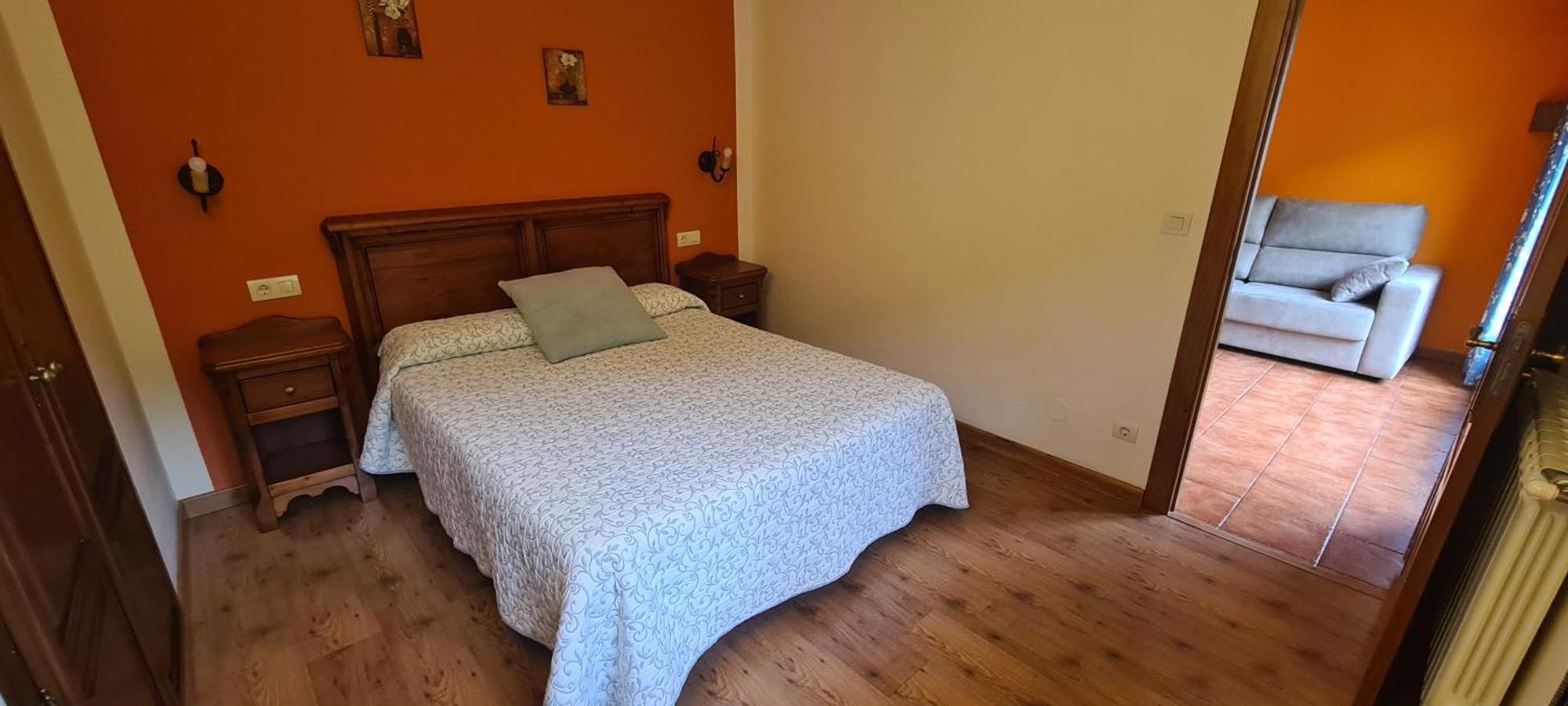 Apartamentos La Corona - Cabrales Кареня де Кабралес Екстериор снимка